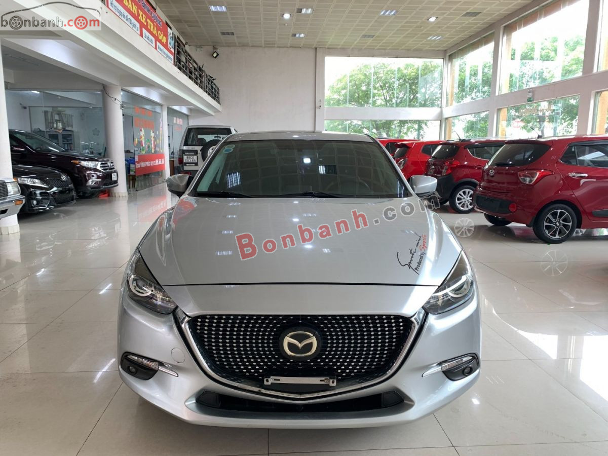 Mazda 3 1.5 AT 2018