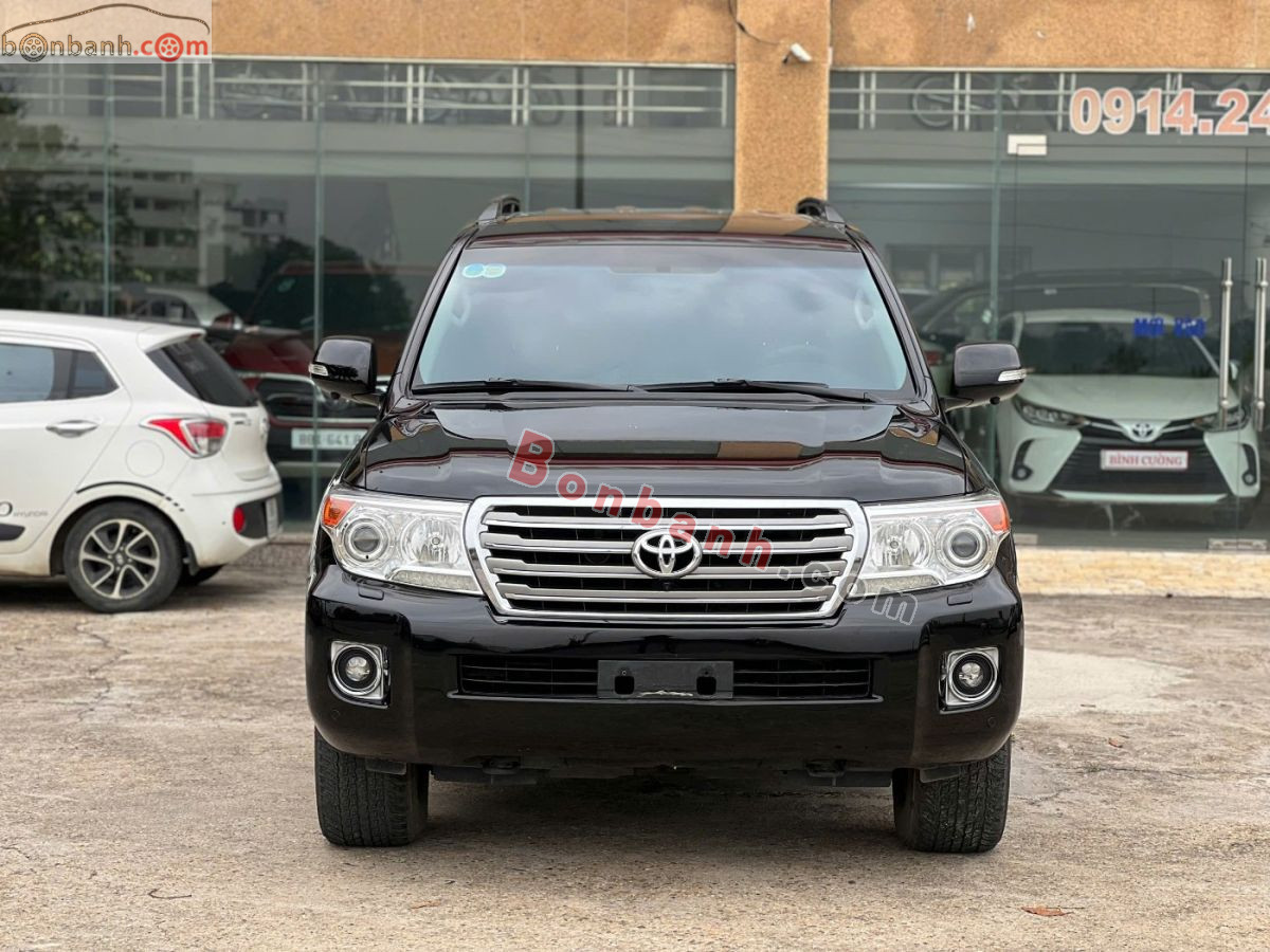 Toyota Land Cruiser VX 4.6 V8 2013